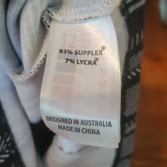 2 Chillies Sleeveless Dress - Picture 5 of 5